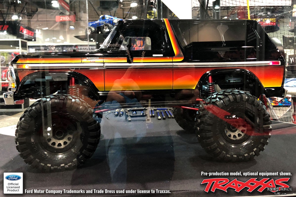bronco2-sema-01.jpg