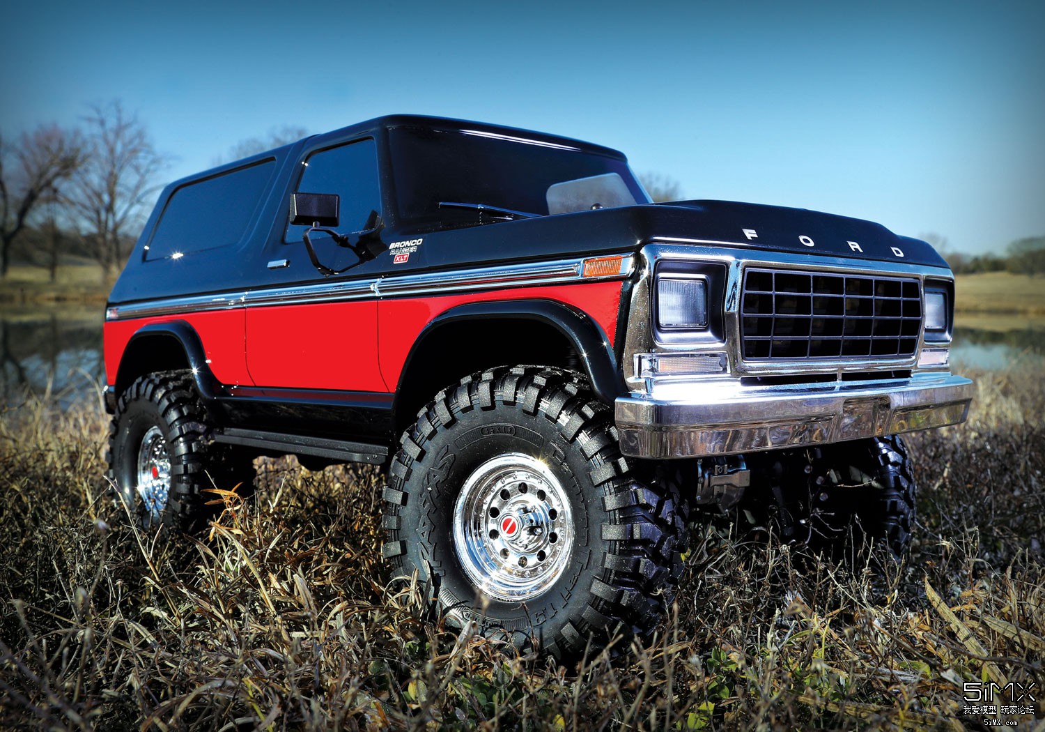 Bronco-Action-01.jpg Bronco-Action-01.jpg