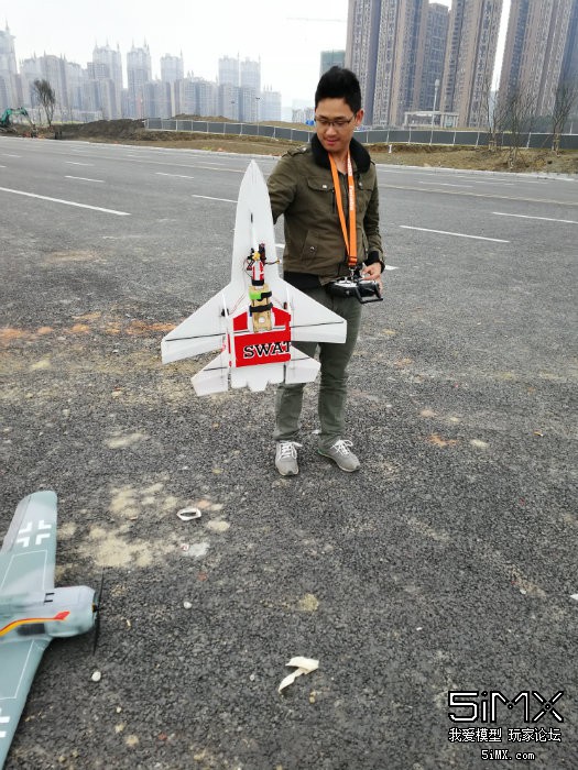su27
