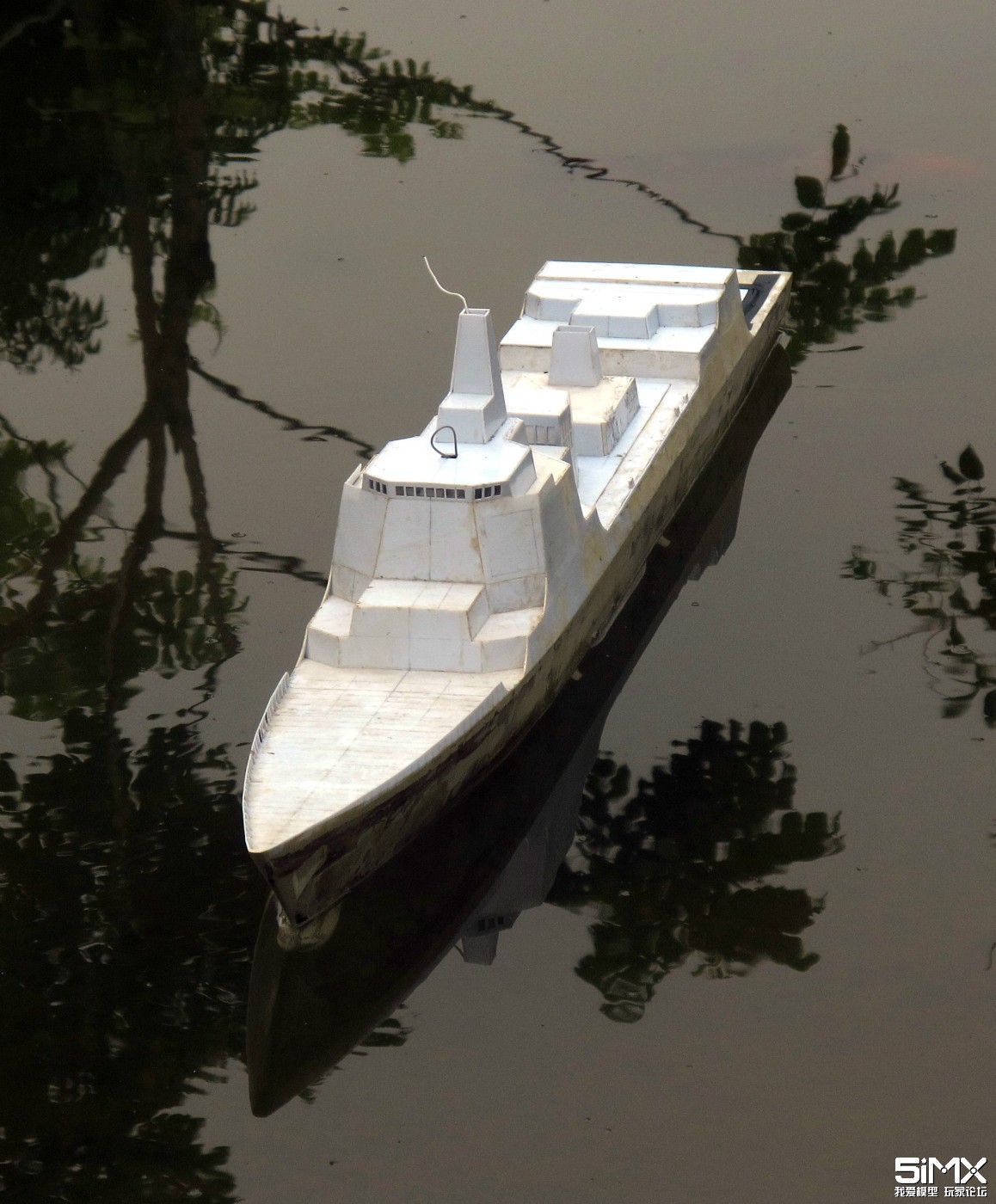084445teehxr0sqxhxzdrj.jpg
