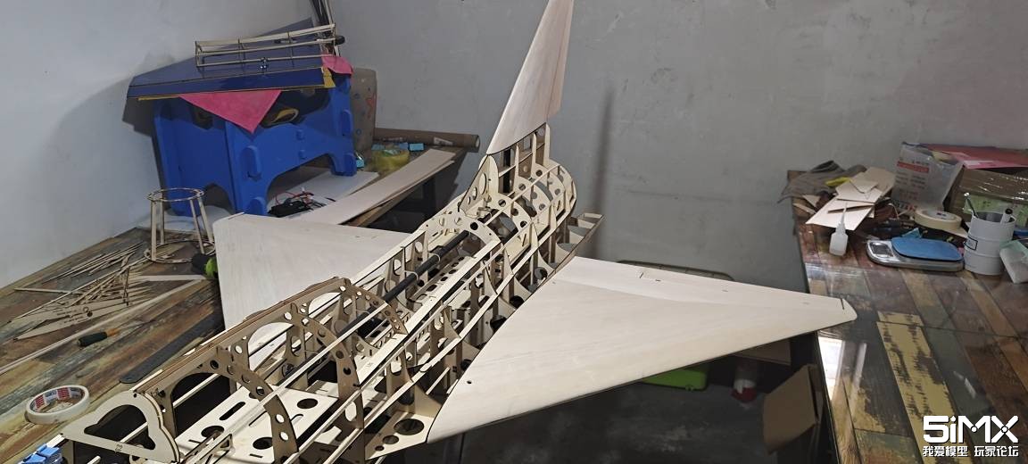 113623uiu9t8181kv4vx1r.jpg