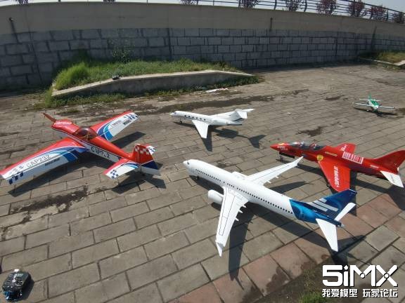 213009ygznkyk6ariivr86.jpg
