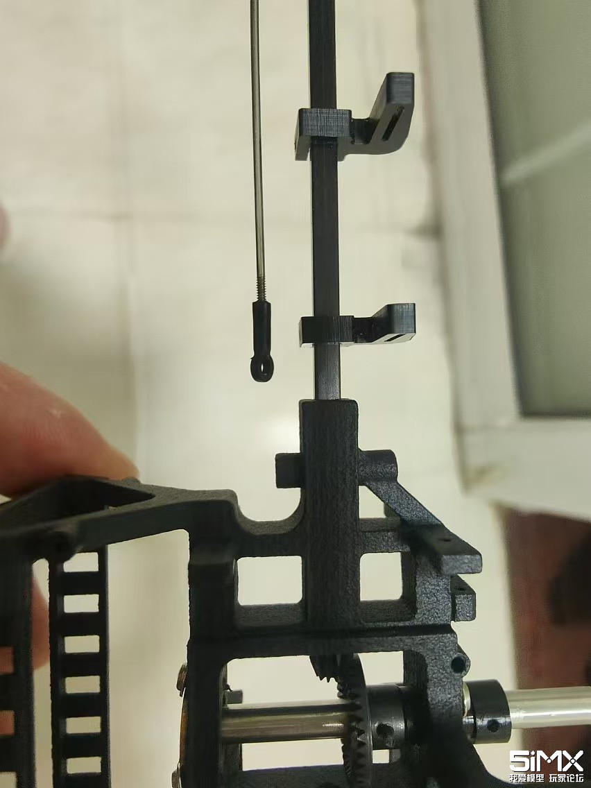 tail servo holders.jpg