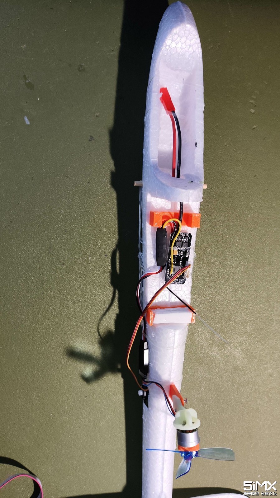 brushless_4.jpg