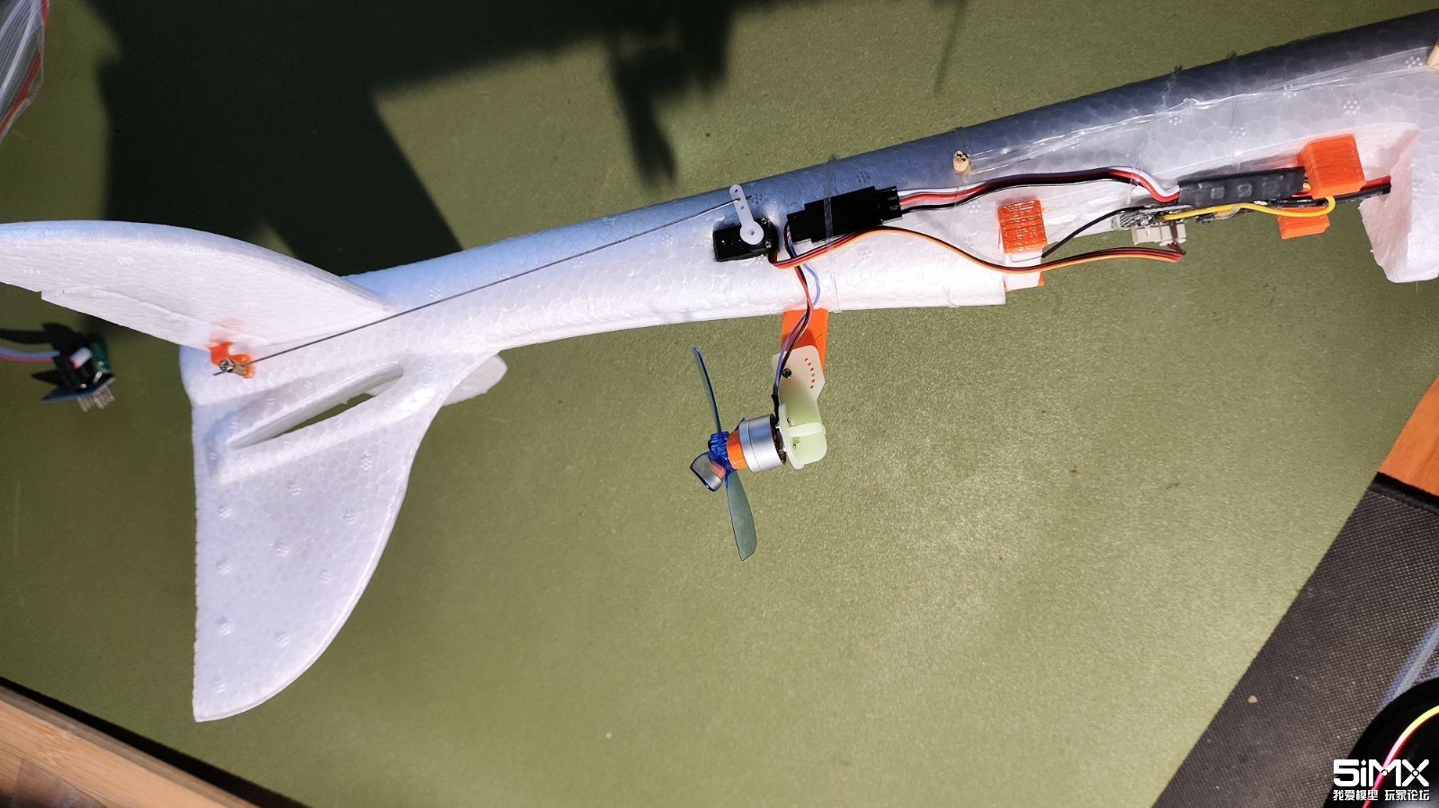 brushless_5.jpg
